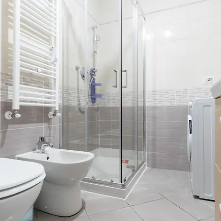 公寓 Guesthost - Grey & Flat